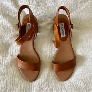 Steve Madden sandal